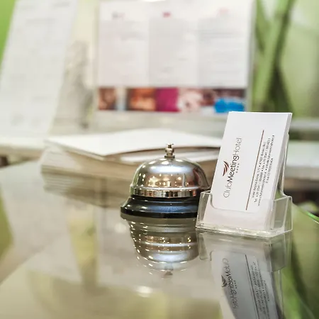 Szálloda Club Meeting