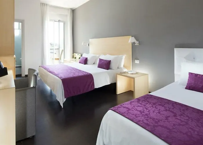 Hotel Club Meeting 4*