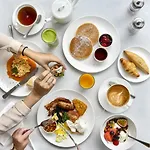 Hotel Club Meeting 4*