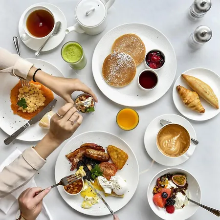 Ξενοδοχείο Club Meeting 4*