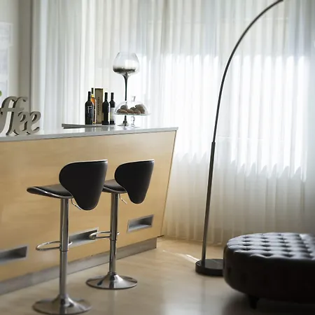 Club Meeting Ξενοδοχείο