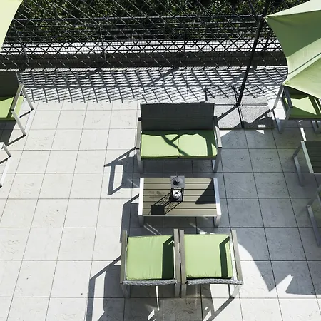 Hotel Club Meeting 4*