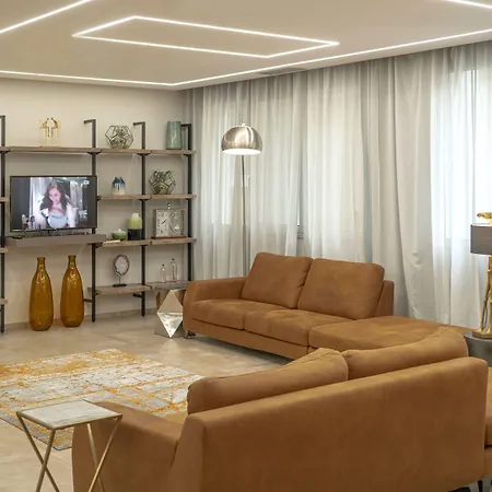 Club Meeting Ξενοδοχείο 4*