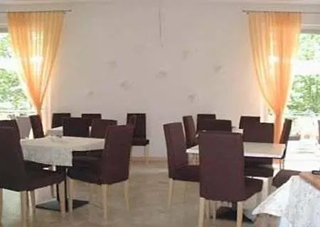 Club Meeting Hotel