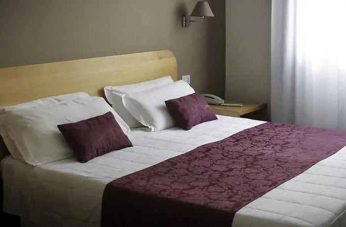 Club Meeting Hotel 4*